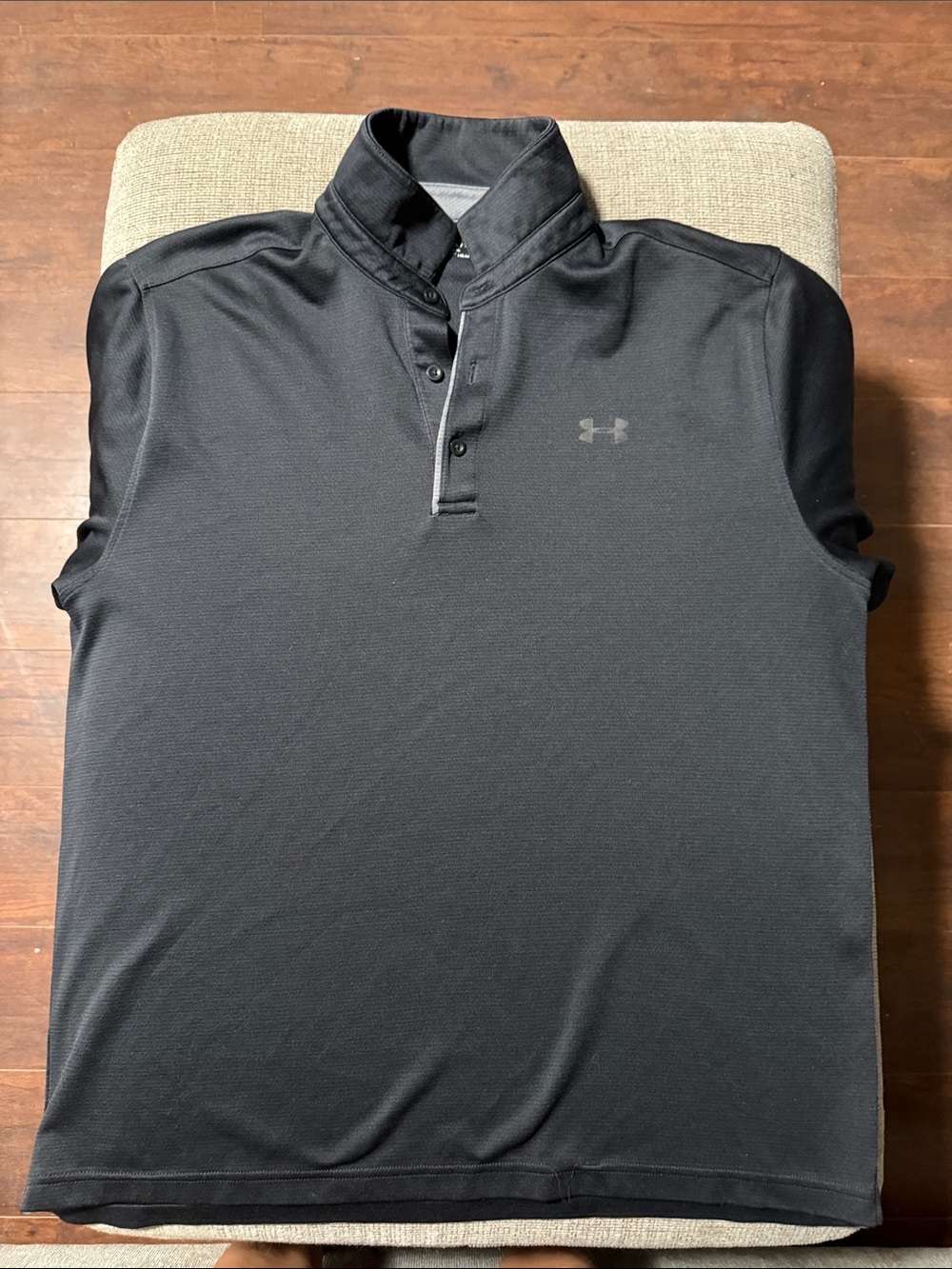 Under Armour polo style mens shirt